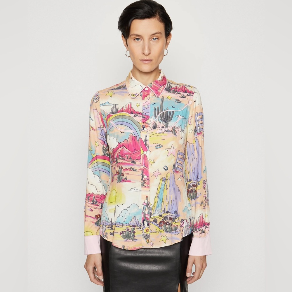 WRANGLER X BARBIE PRINTED WESTERN SNAP SHIRT (size XS)